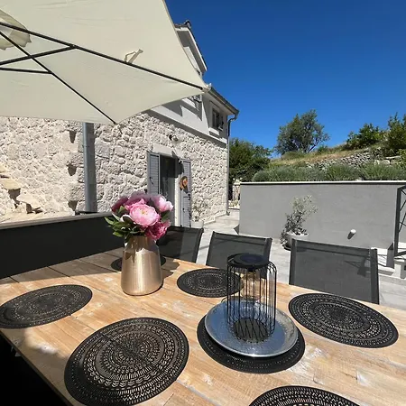 Greystone - House