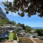 Greystone - House *