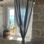 Villa Greystone - House