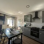 Villa Greystone - House *
