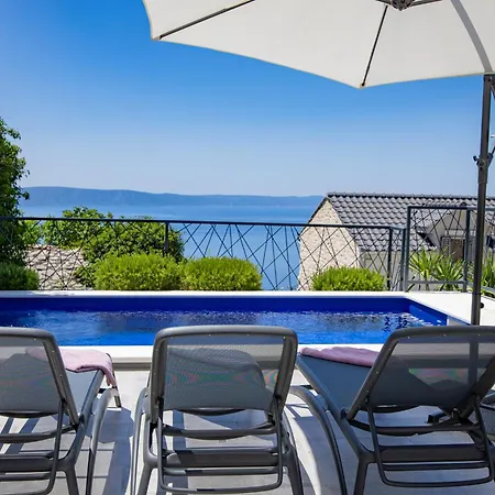 Greystone - House *