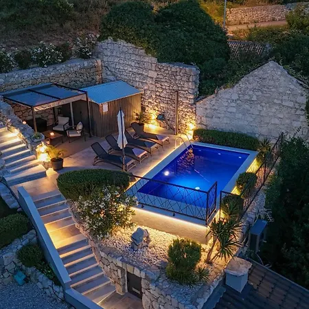 Greystone - House 别墅 *