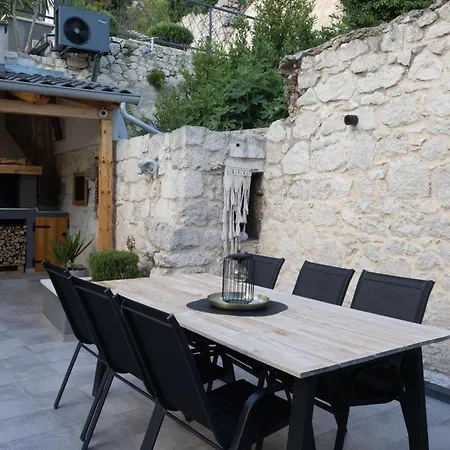 Greystone - House 别墅