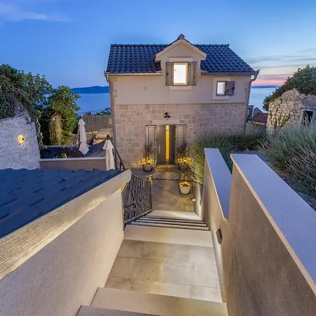 Greystone - House 别墅 *