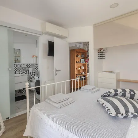 Villa Greystone - House *