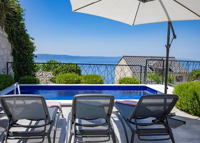 Greystone - House *