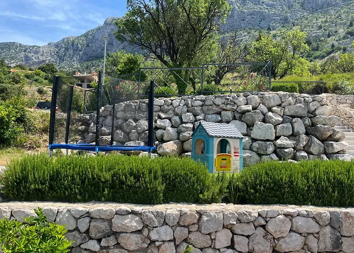 Greystone - House