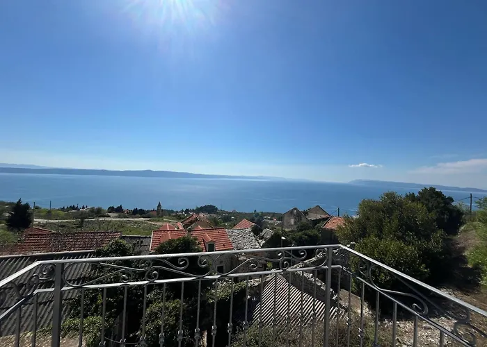Greystone - House
