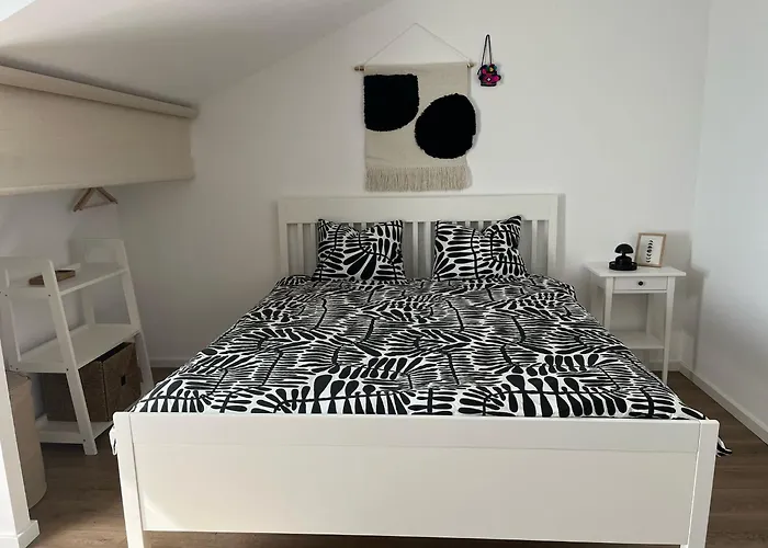 Greystone - House Villa *